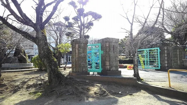 上野丘高校まで1900m