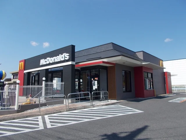 マクドナルド　１６５名張店様まで220m