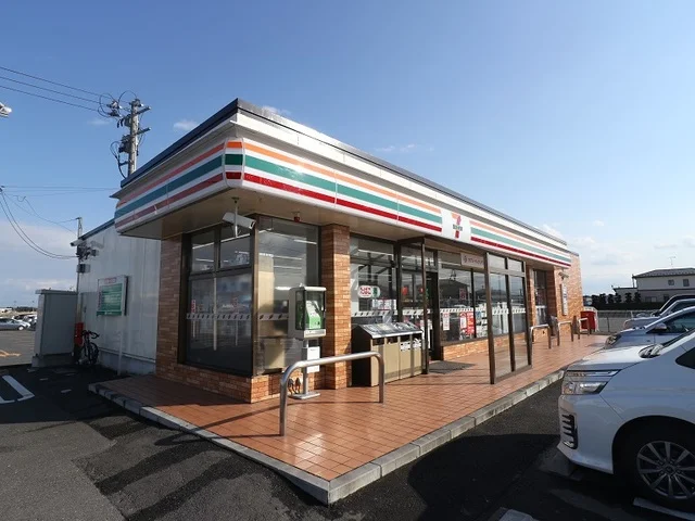 セブンイレブン　バッハホール前まで400m