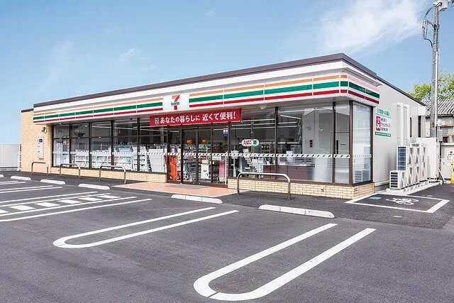 セヴンイレブン美里小茂田店まで1800m