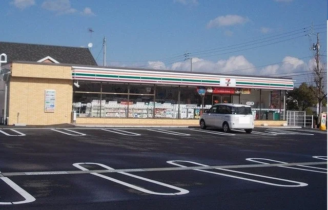 セブンイレブン香川町店様まで750m