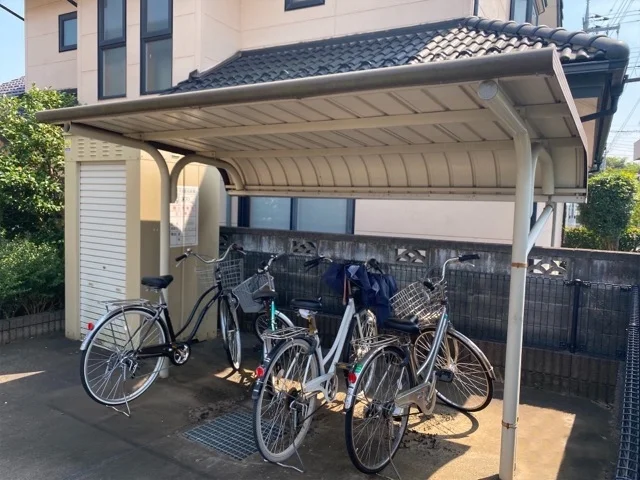 屋根付き駐輪場