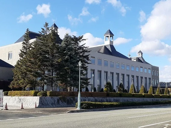 山辺町役場まで1100m