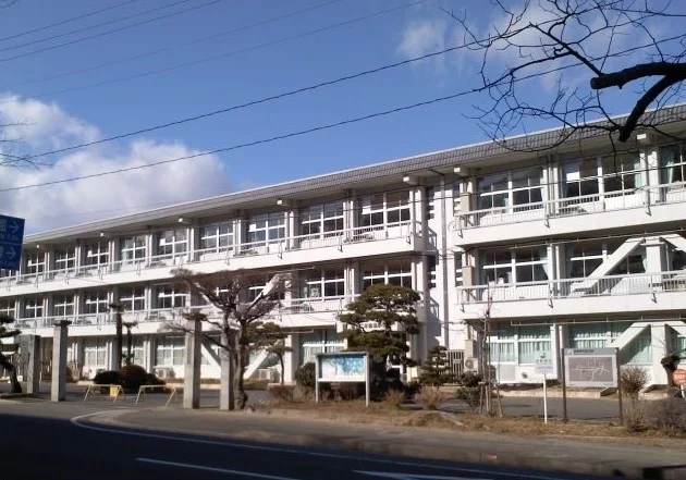 二本松北小学校まで1300m