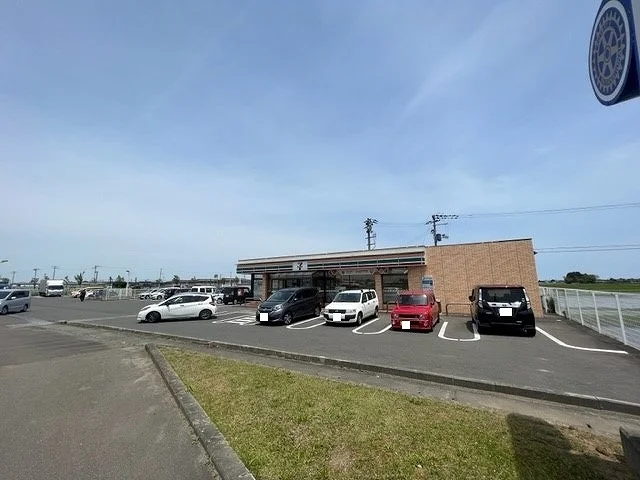 セブンイレブン亘理インター店まで750m