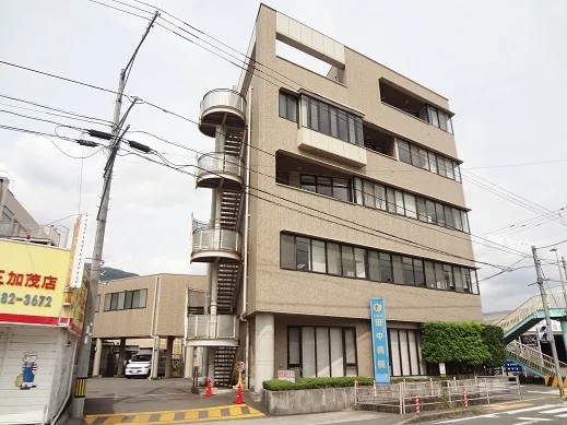 三加茂田中病院様まで1700m