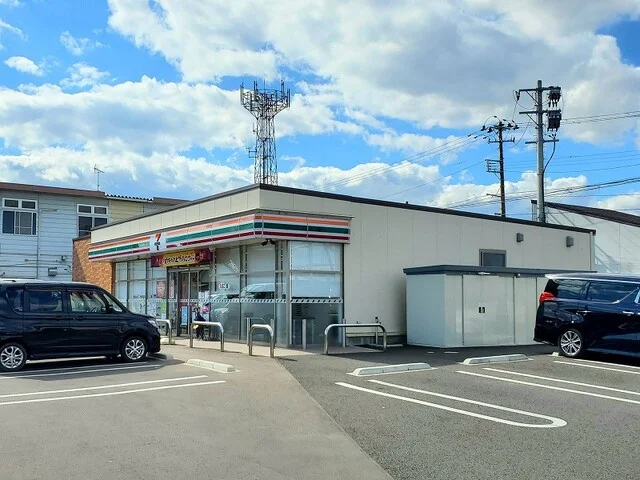 セブンイレブン 大河原西桜町店まで600m