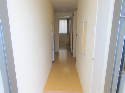 玄関からのアングルです