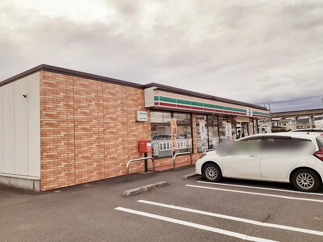 セブンイレブン一関中里店まで1300m