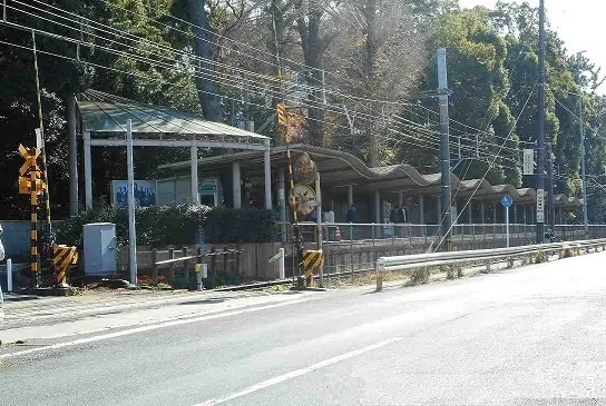 愛知大学前駅まで2500m