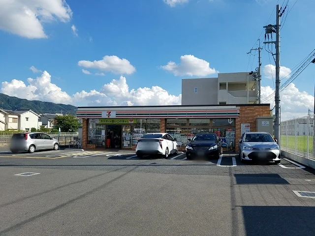 セブンイレブン　八尾上之島町南まで760m