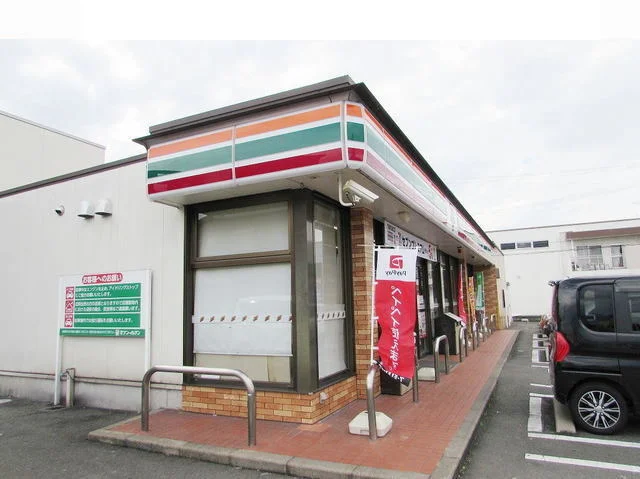 セブンイレブン宇美光正寺店まで450m