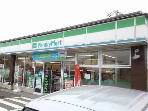 ファミリーマート 唐津中原店まで500m