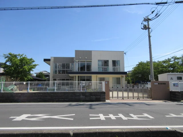 草木保育園まで210m