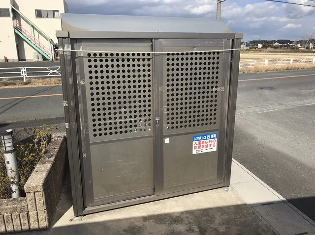 ゴミ捨て場