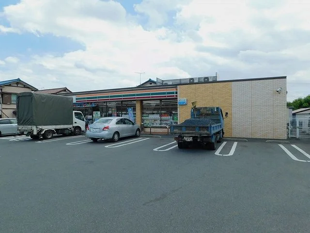 セブンイレブン 宇都宮西店まで550m