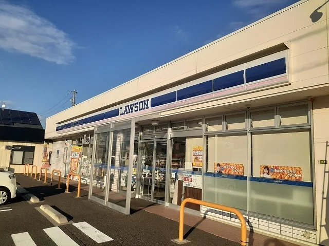 ローソン　松本平田東1丁目店まで550m
