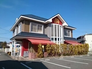 マクドナルド様まで310m