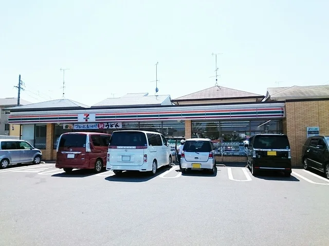 セブンイレブン浜松高丘西店まで500m