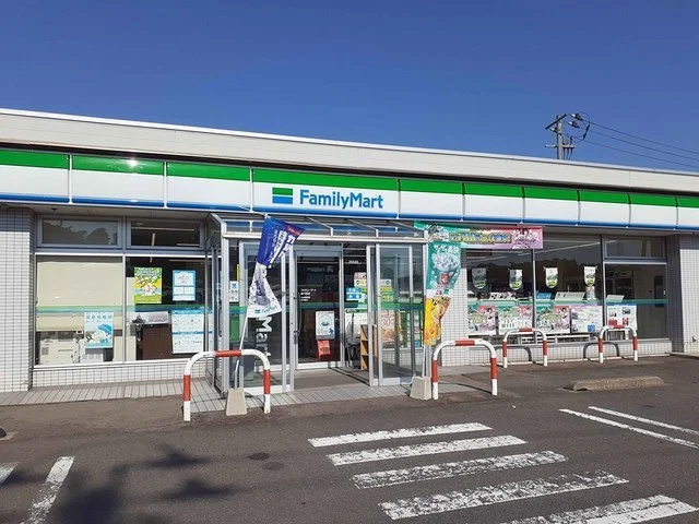 ファミリーマート能代西店まで189m