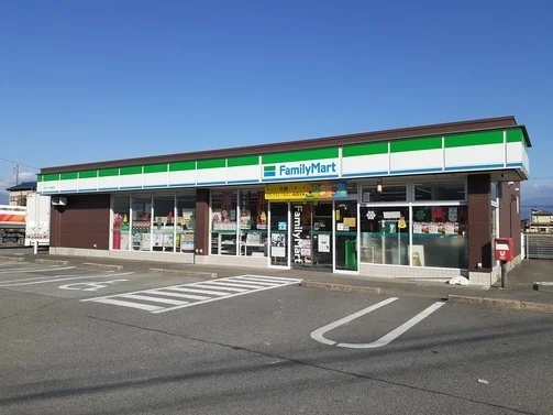 ファミリーマート藤田店まで550m