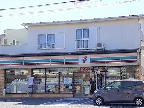 セブンイレブンまで260m