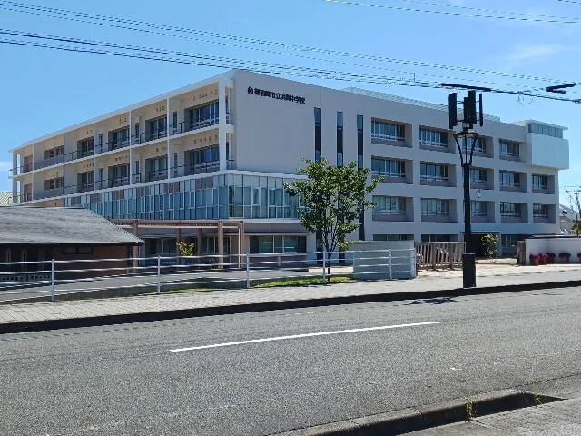 御前崎市立浜岡中学校まで1400m