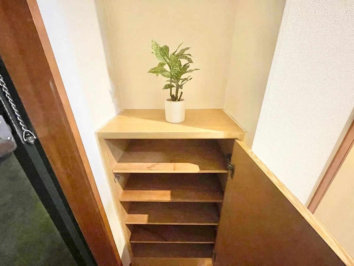 ※撮影用の観察植物・食器調理器具・雑貨類等はございません。※写真は現況優先