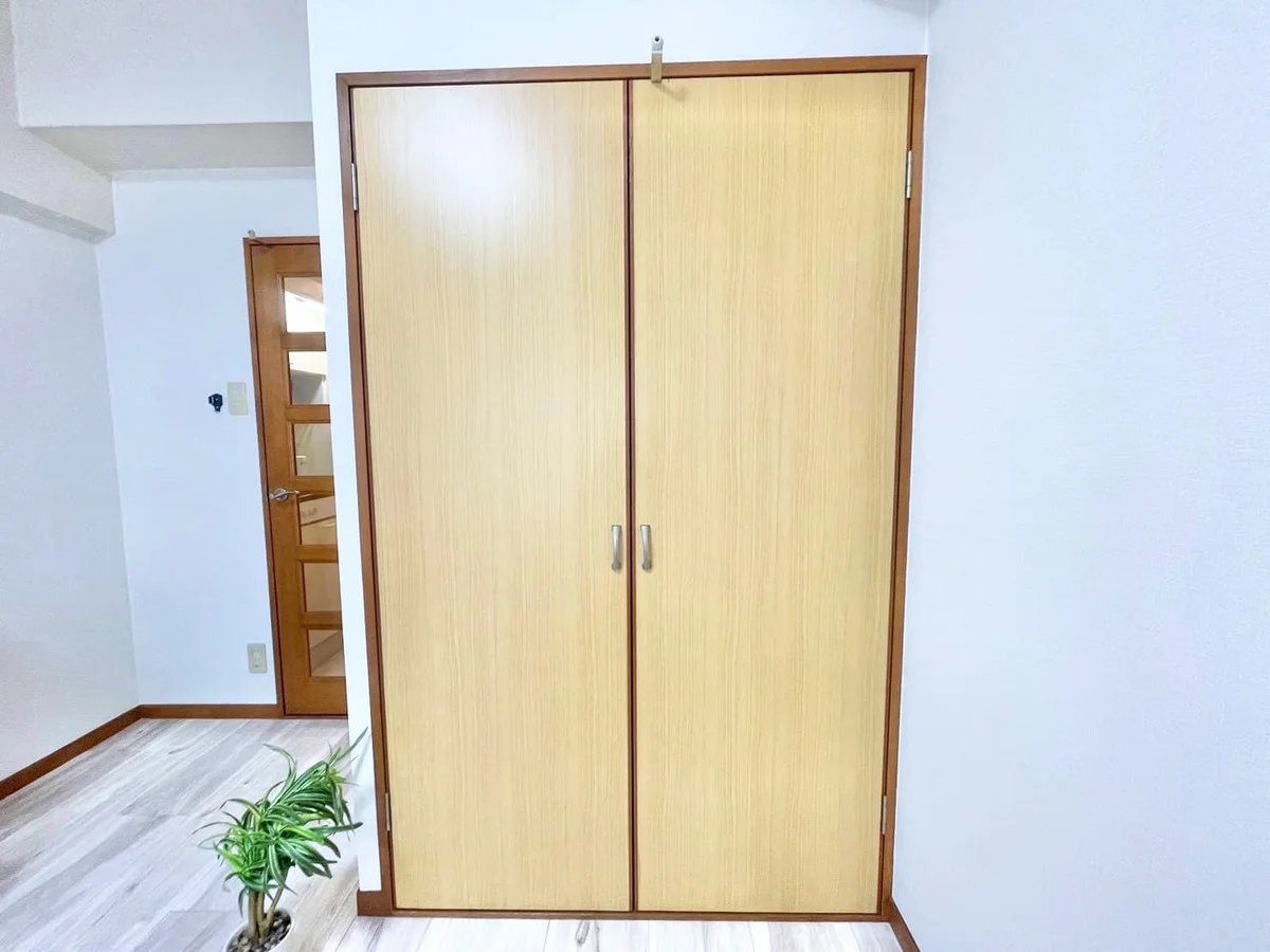 ※撮影用の観察植物・食器調理器具・雑貨類等はございません。※写真は現況優先