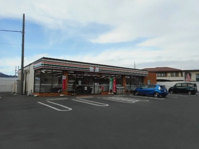 セブンイレブン沼田戸鹿野店まで450m