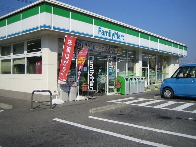 ファミリーマート連島店まで700m