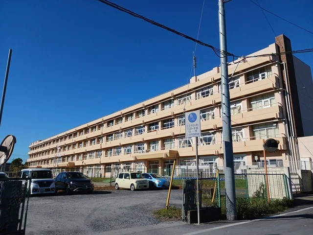 浜田小学校まで700m