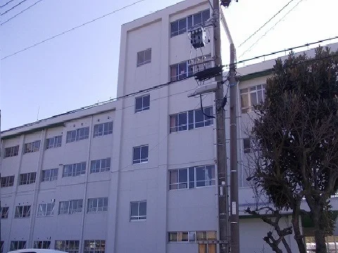牛久保小学校まで450m