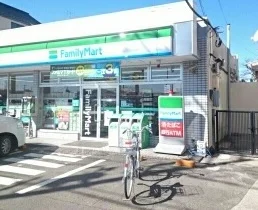 ファミリーマート平潟店まで355m