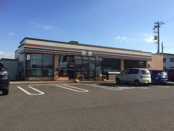 セブンイレブンまで850m