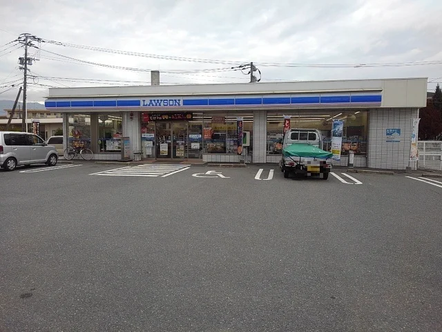 ローソン鳥栖今泉店まで530m
