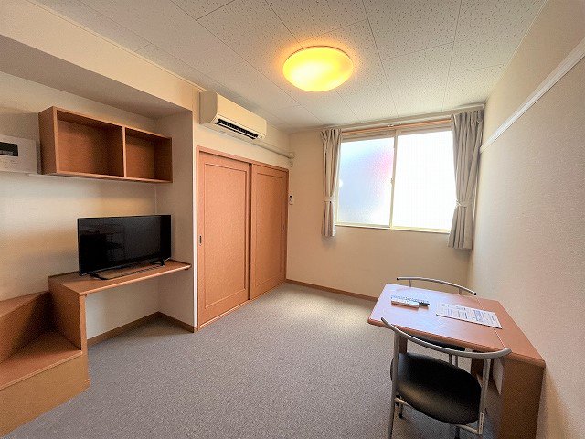 レオパレスひまわり - 阪南市 マンスリーマンション 阪南市 ウィークリーマンション