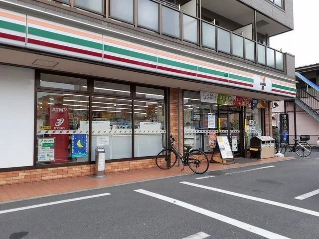 セブンイレブン蒲生旭町店まで500m