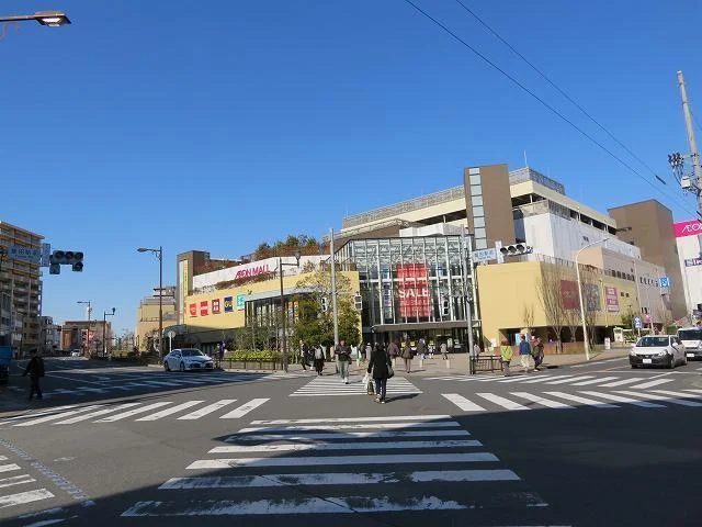 イオン多摩平まで650m