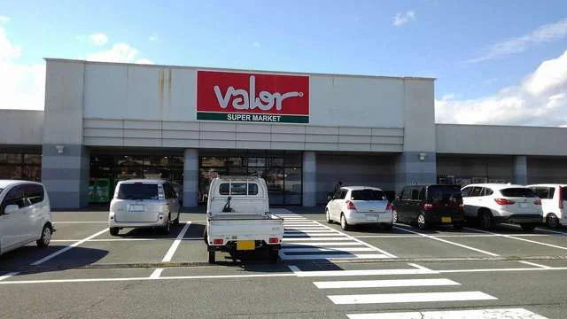 バロー袋井店まで1400m
