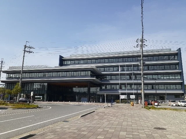米原市役所まで230m