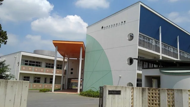 水戸市立常磐小学校まで600m