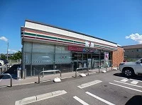 セブンイレブン綾川萱原店さんまで550m