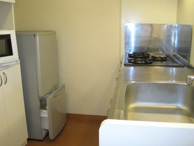 冷蔵庫、電子レンジ