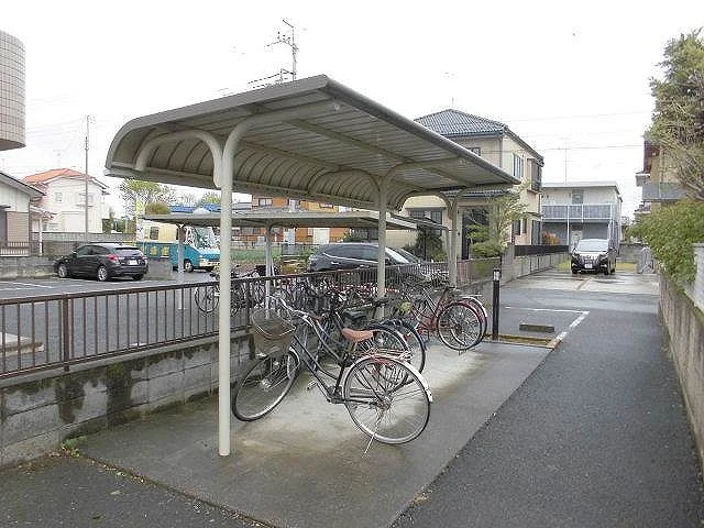 屋根付き駐輪場