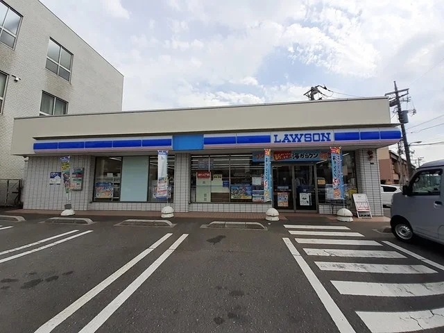 ローソン戸田氷川町二丁目店まで226m