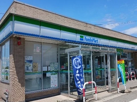 ファミリーマート富山新庄本町まで600m