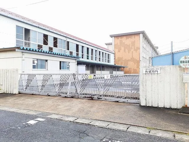 一宮市立　丹陽南小学校まで500m