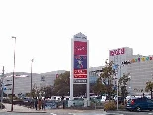 リバーシティまで2400m