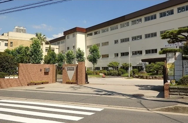 庚午中学校まで850m